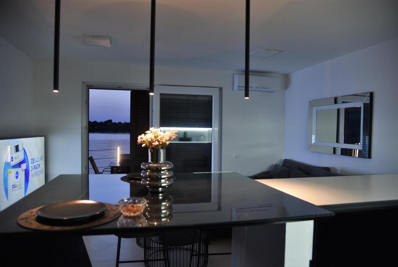 Beach Apartment Paklenica Seline ภายนอก รูปภาพ